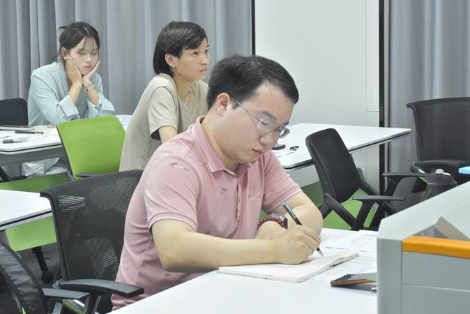 图示, 示意图
中度可信度描述已自动生成:ver1